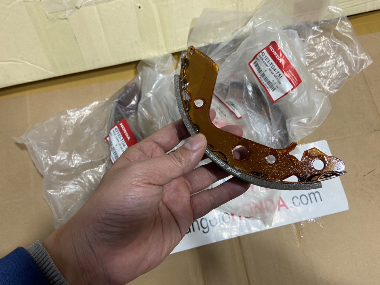 Bố thắng sau xe Honda BRIO